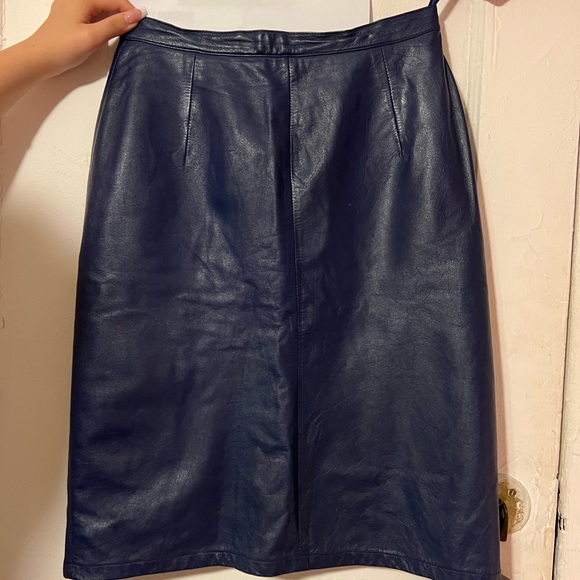 Vintage blue leather skirt, size 38 - Picture 1 of 3